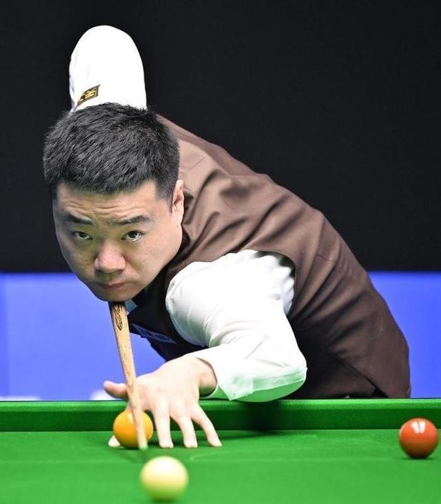 其紧密的队 其紧密的队