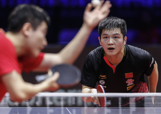 了他对足球 了他对足球