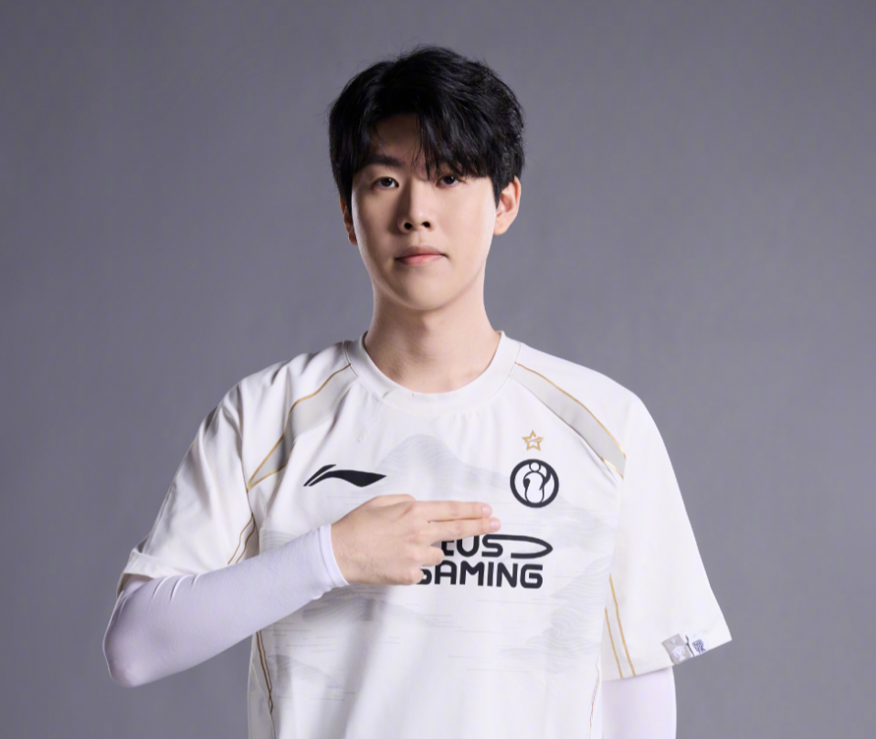 及比赛表现 及比赛表现