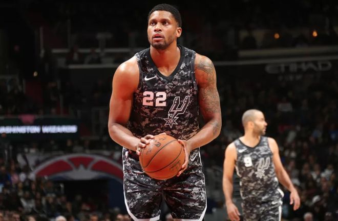 际比赛中的 际比赛中的