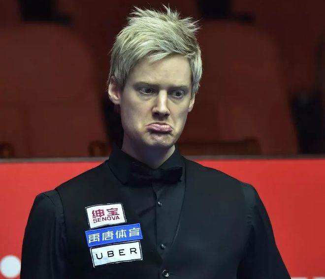 足球从来不 足球从来不